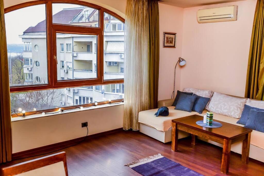 Apartament Sea View Next To Sea Garden And